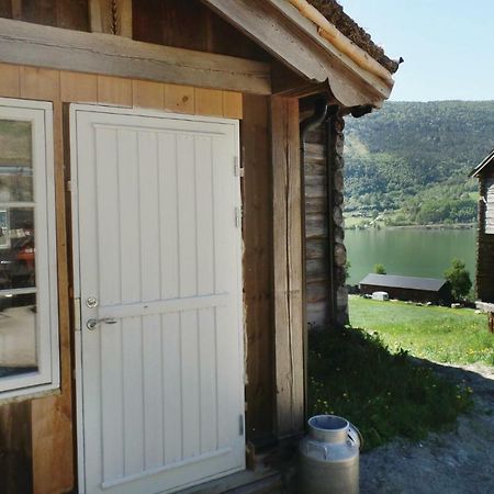 Awesome Home In Vaga With House Sea View Vågåmo Екстериор снимка