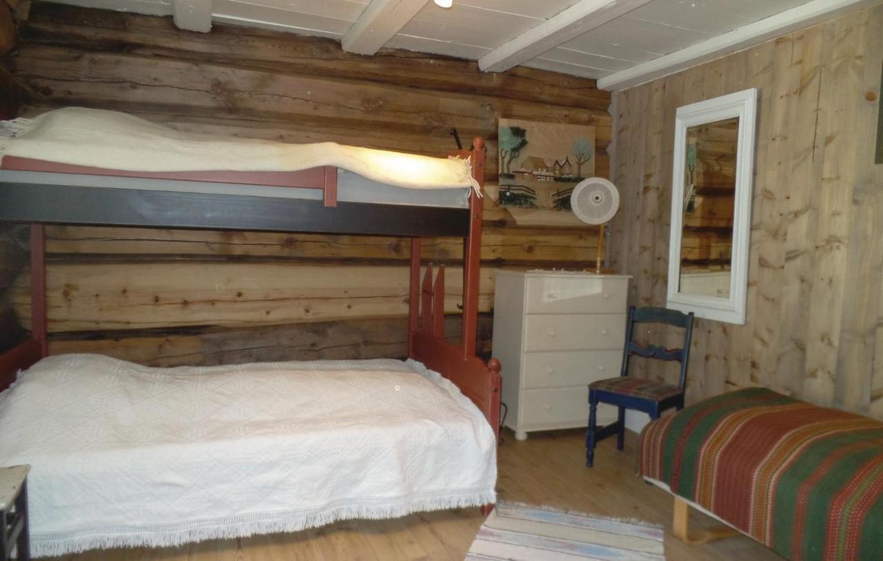Awesome Home In Vaga With House Sea View Vågåmo Екстериор снимка